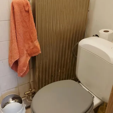 Belle Dans Un Quartier Calme Frühstückspension